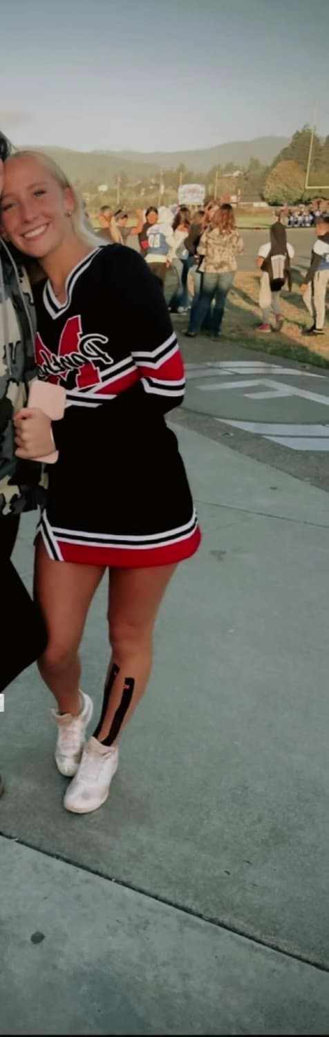Sharing Samara she is a hs cheerleader I took a lot of creepshots of her dm me for more
