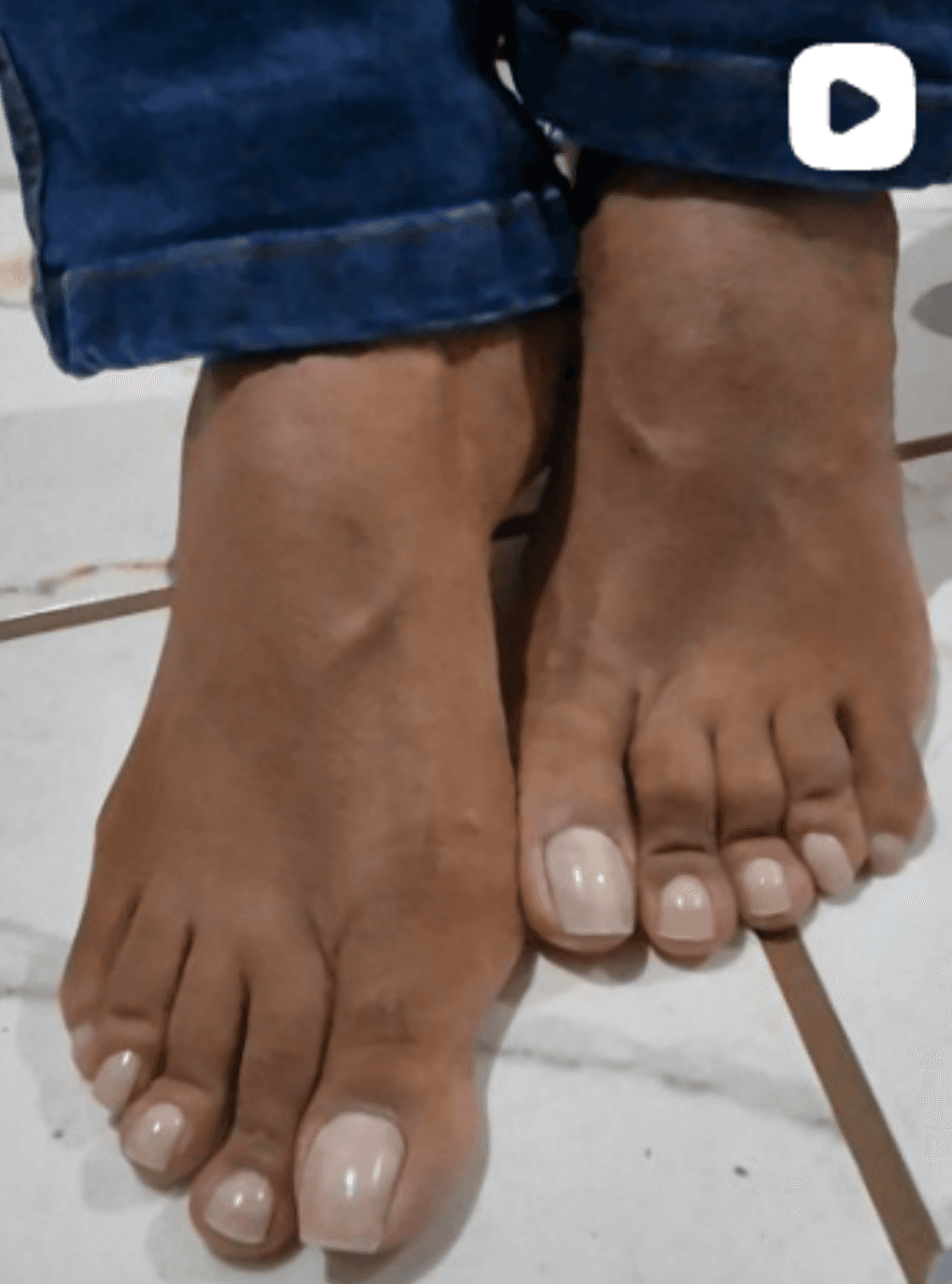 Goddess Isa footjob feet