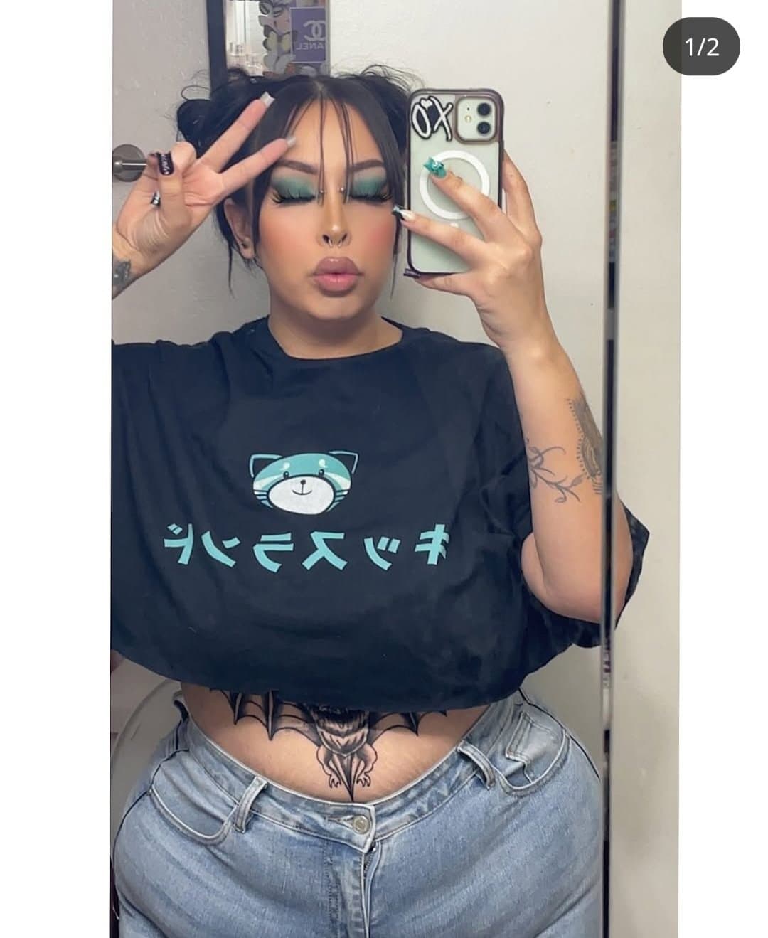 Thick ass latina milf with huge ass and tits