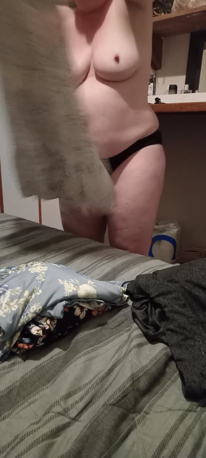 Sneaky 2 getting dressed