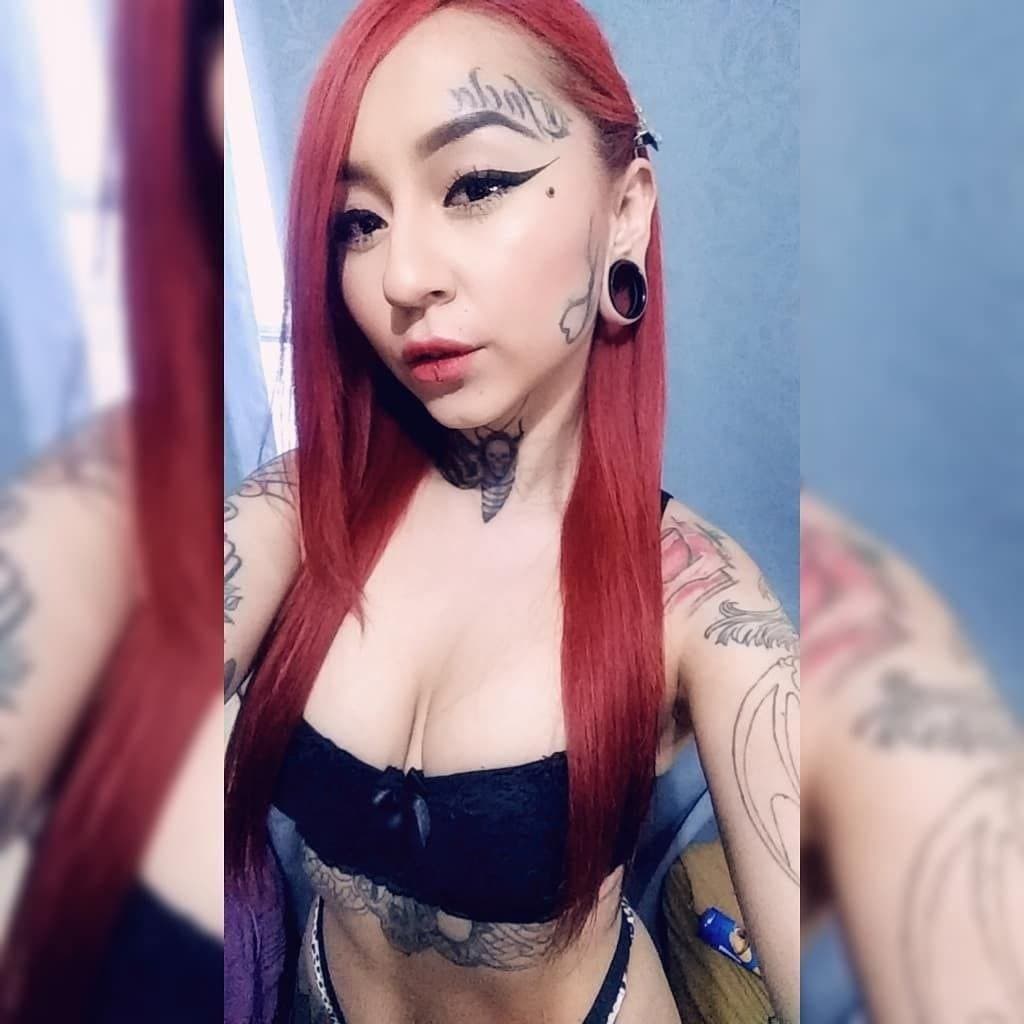 Putita Poblana Andie Neko le gusta que la vean desnuda