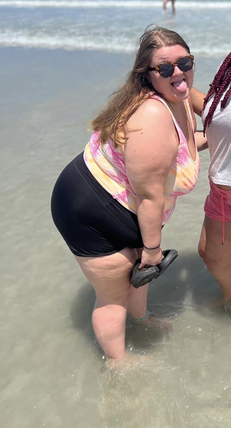 Beached Whales? Whores An Shores? BBWs at the seaside, tasting the spume ;)