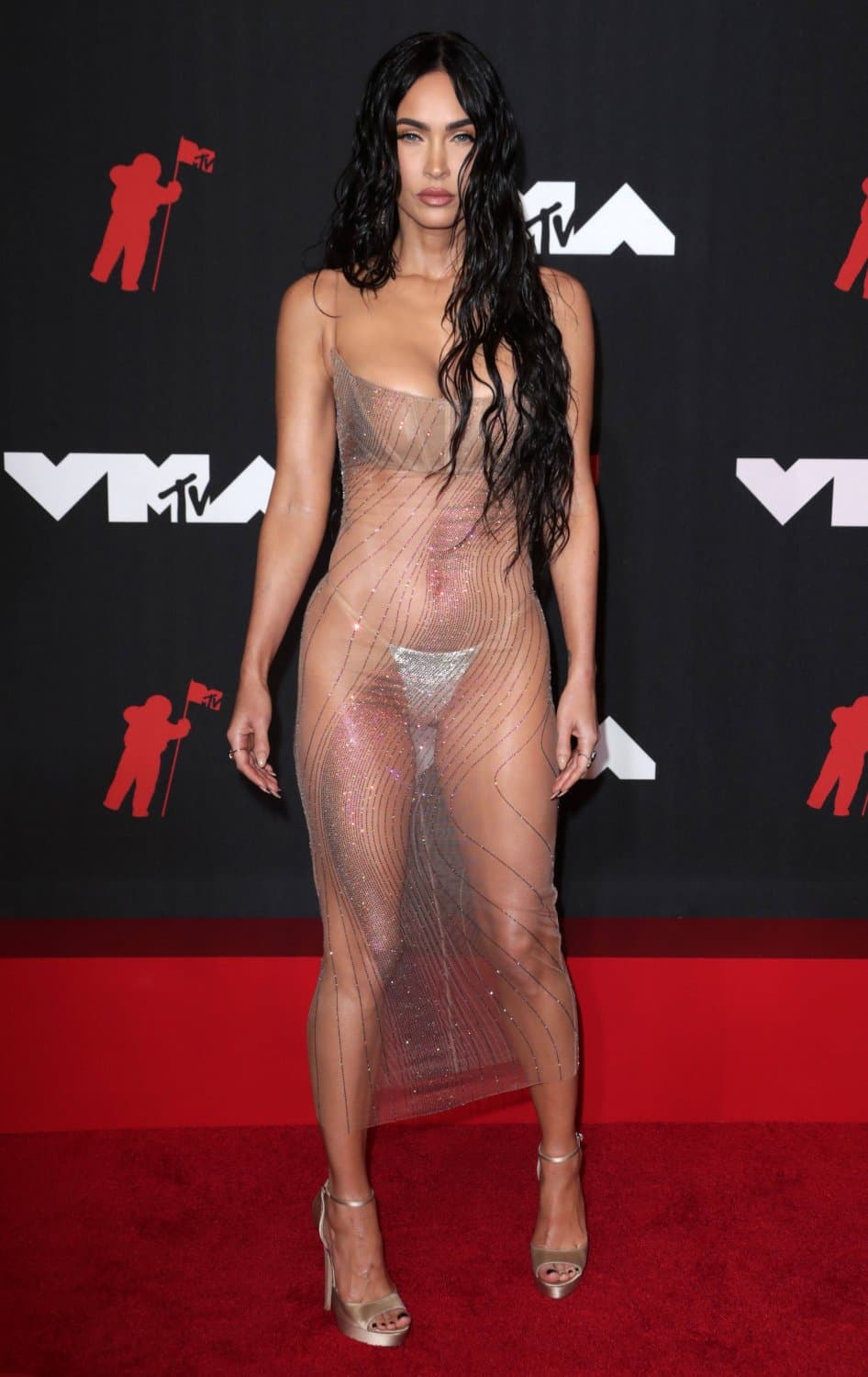 Megan Fox - 2021/09 /12 attending the MTV music awards in Brooklyn, New York