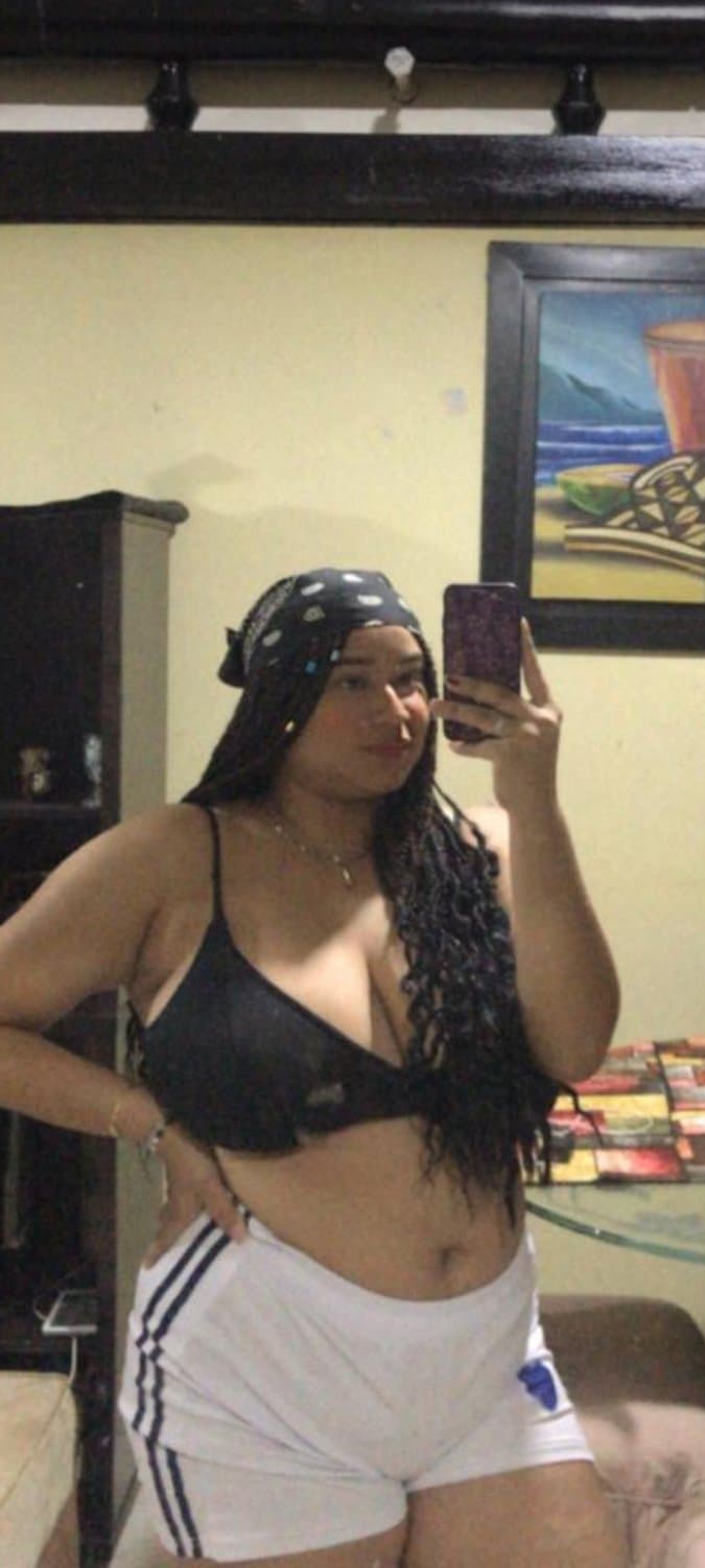 Click to view full size Latina Bigtits