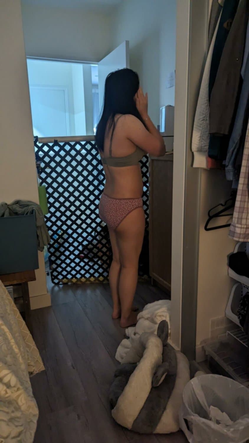 this is why cruise vacations are covid vectors. azns walking with no regard for their body fluids