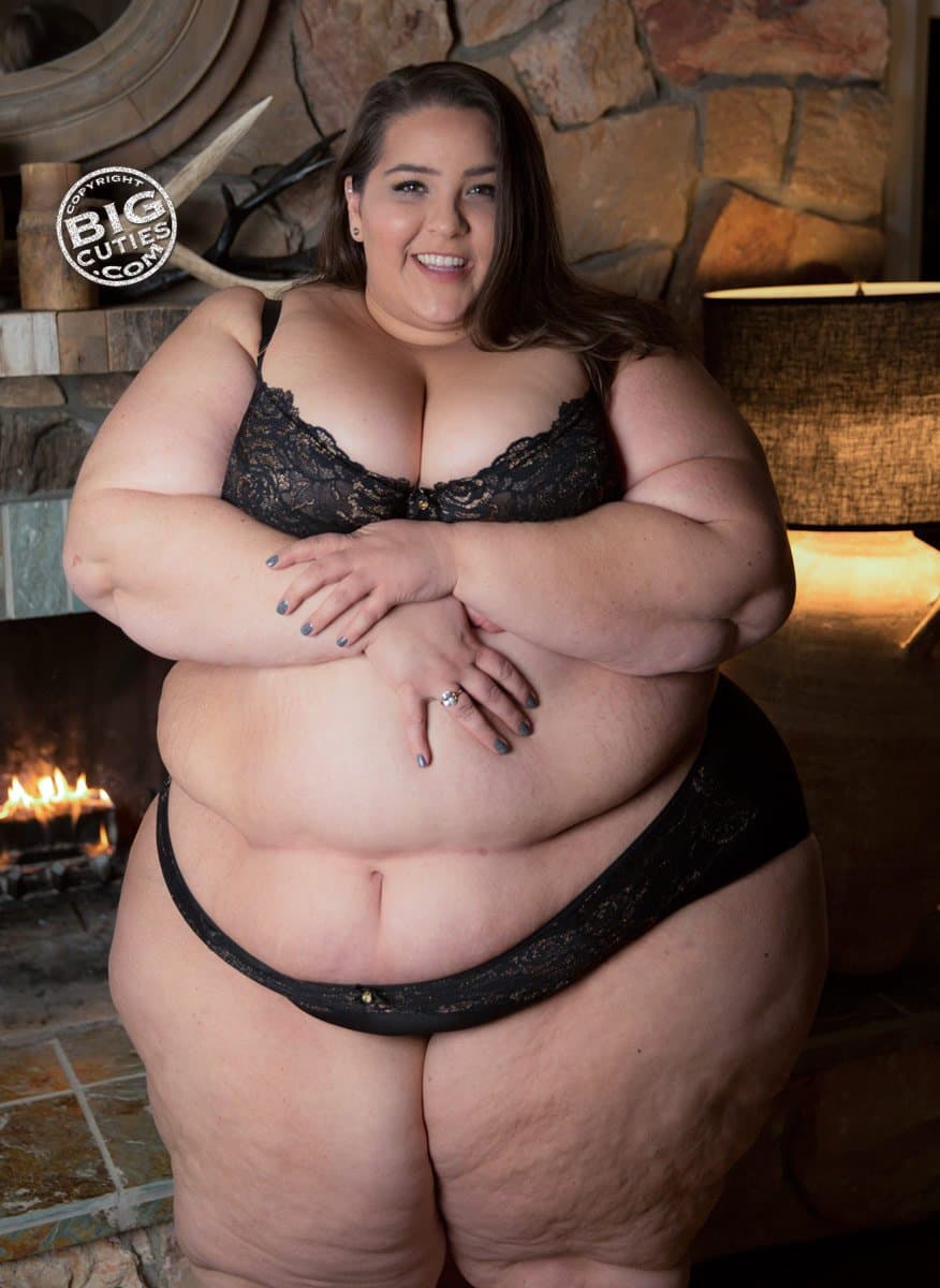 Click to view full size FAT JUICY GF MARY BOBERRY FAUX LEATHER MINI DRES XXXL