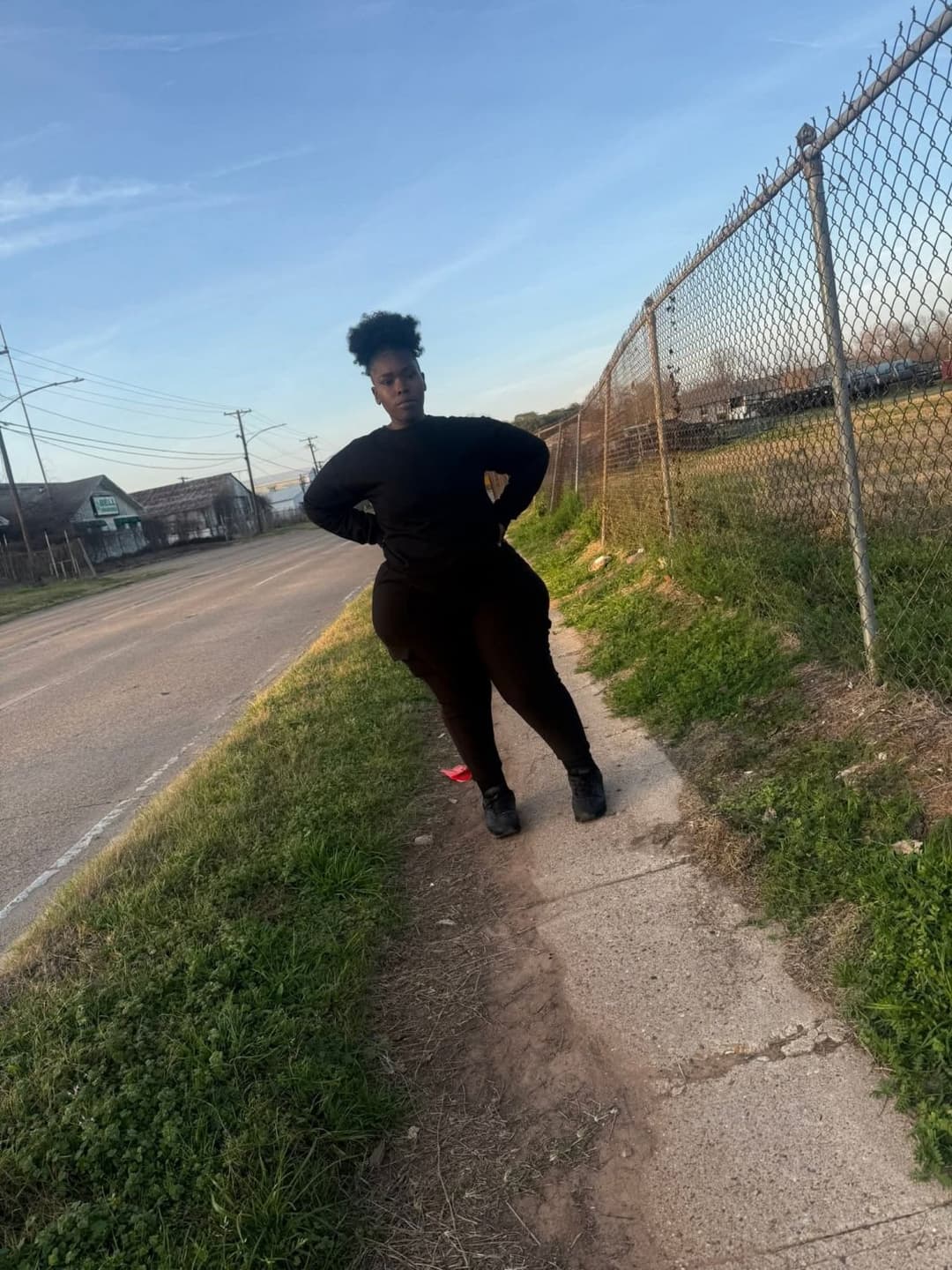 EBONY BBW SSBBW THICKNESS BIG ASS GOONER MATERIAL