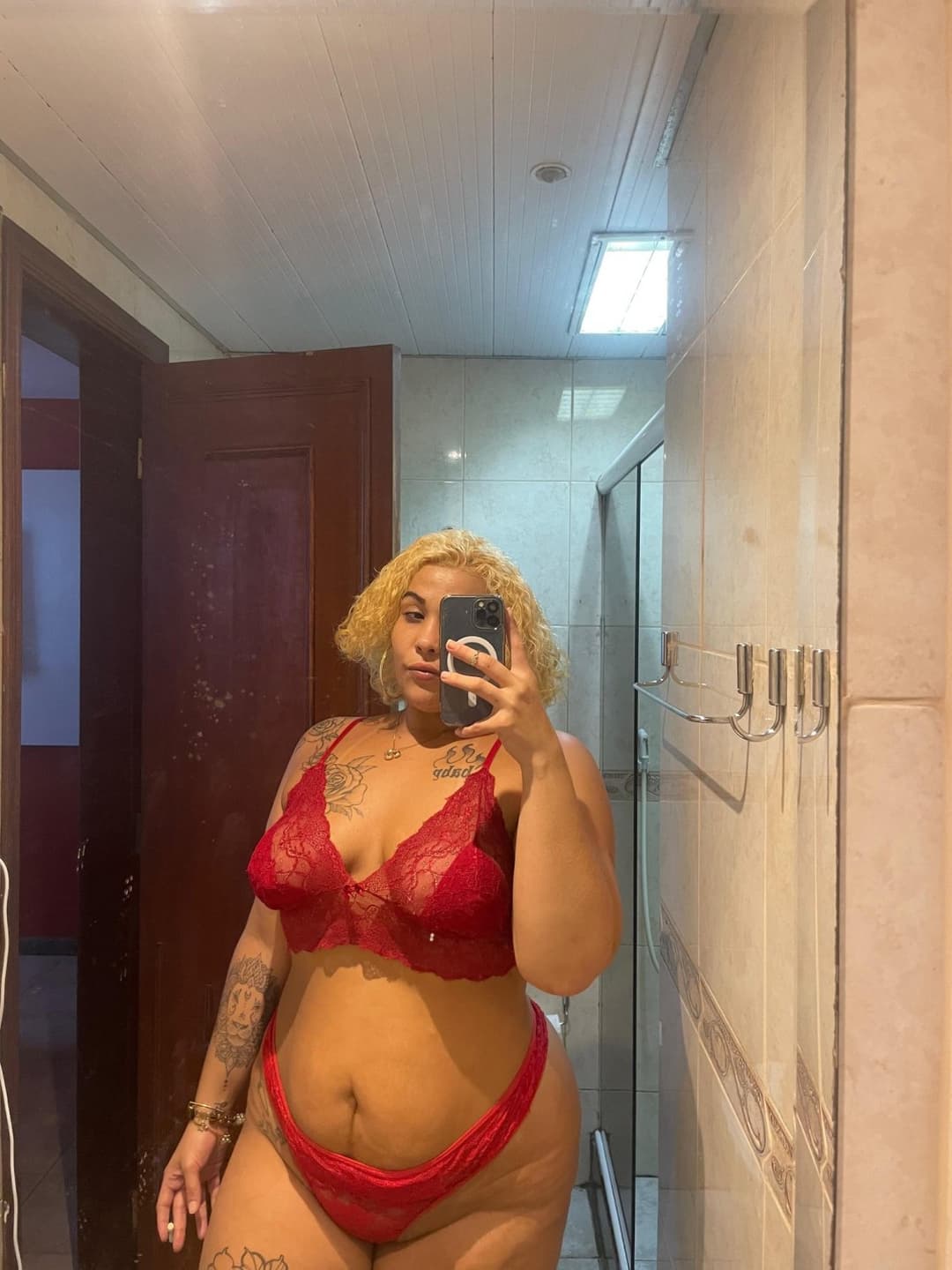 Amantes de gordinhas uma verdadeira putinha .