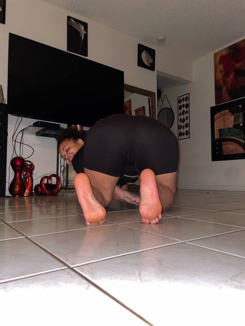 made the slut do all this in public ??even random people were watching her