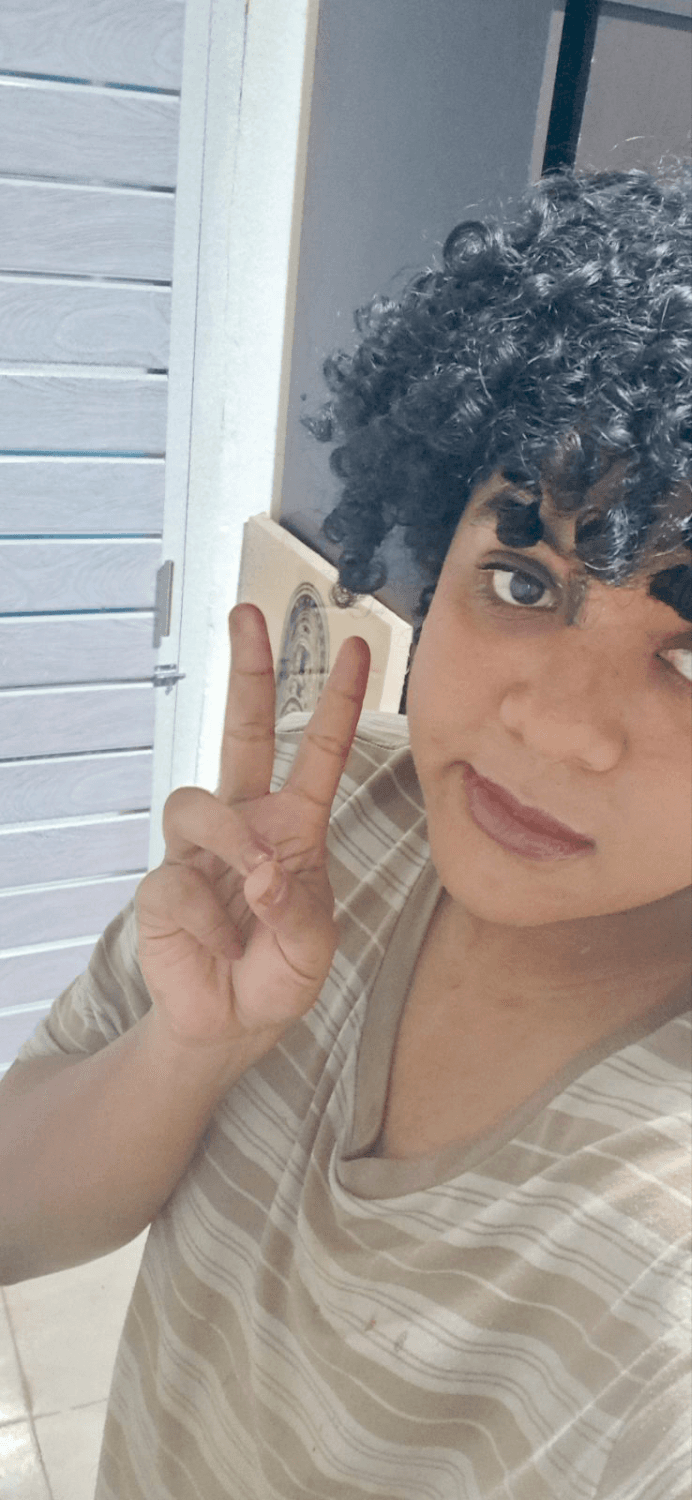 Young boy, 21 loves wearing makeup, thong, stockings and being feminized! Kik: Tending127