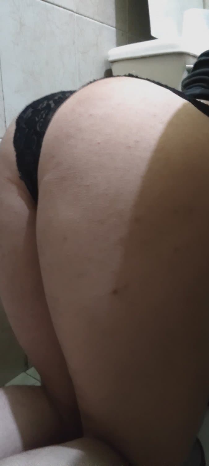 Fucking femboy needs an alpha male to destroy her ass