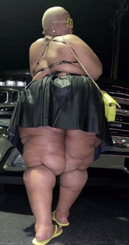 Bald head Bbw short n stacked