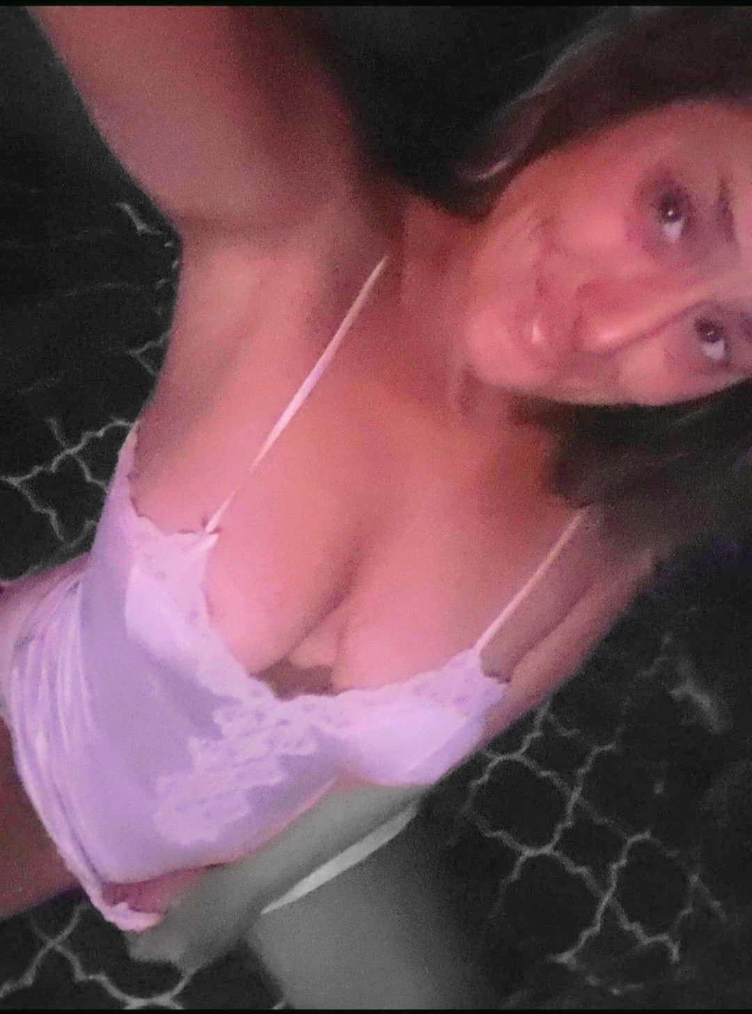 Oregon hippie bartender 9