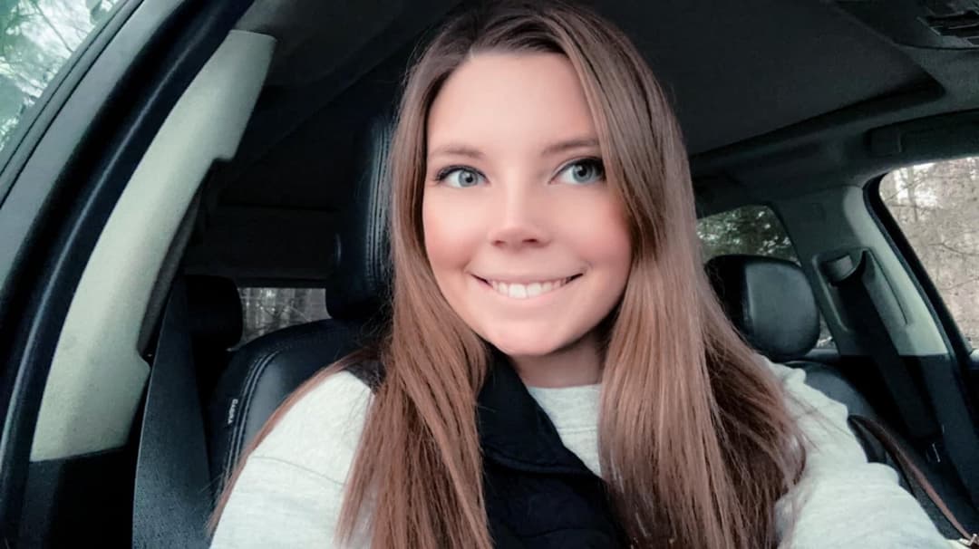 Sexy slut milf cummin all over my big white cock