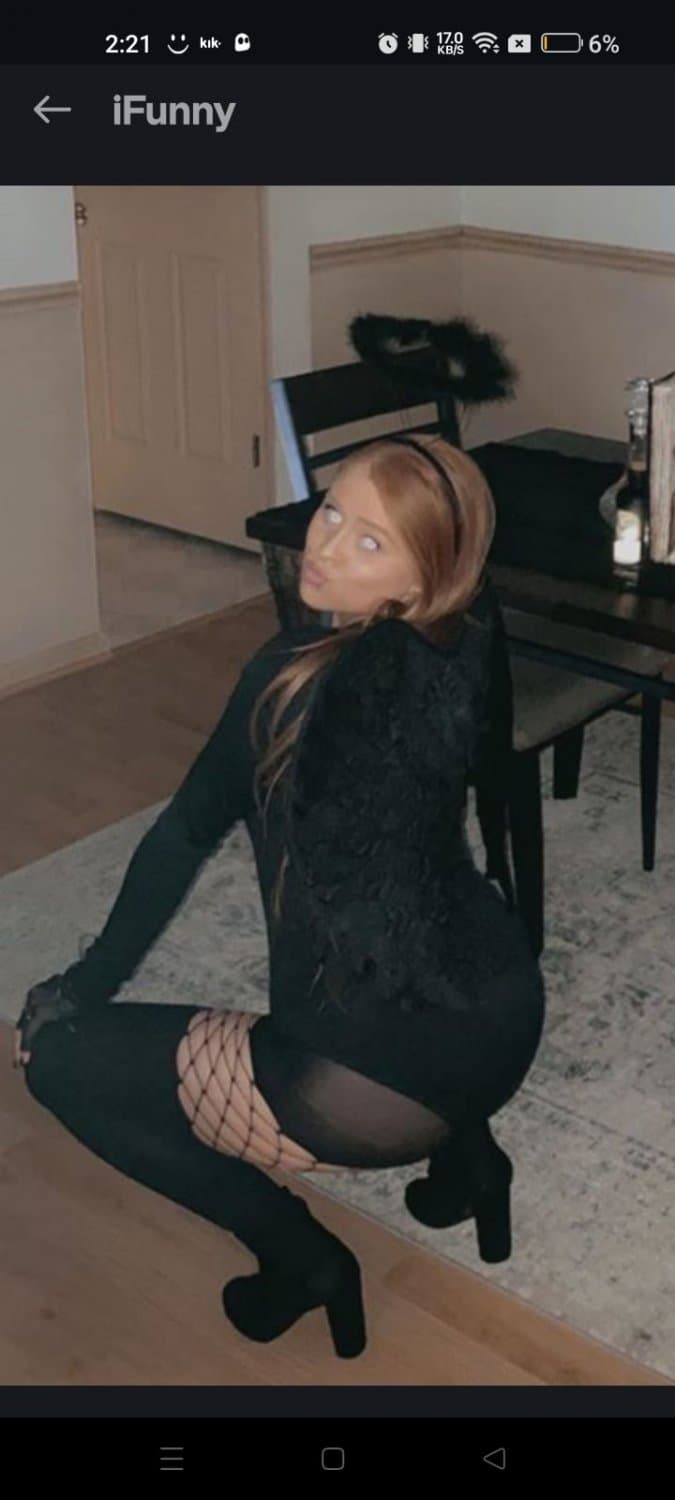 Click to view full size Comment on Jessie 28yo usa and her fat ass. Kik in comment with my Kik for same treatment