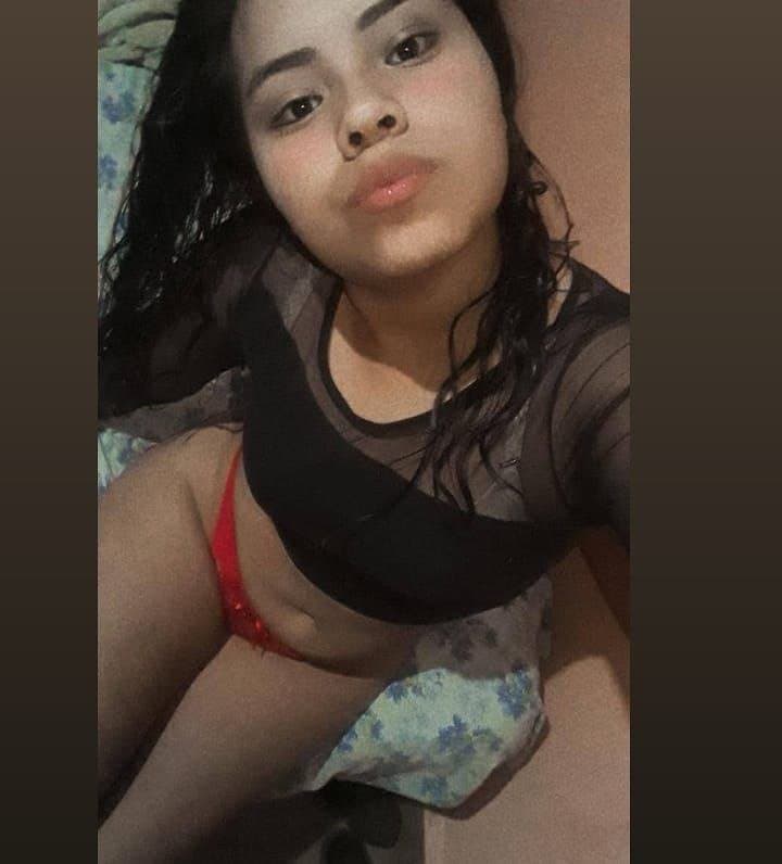 Aporte de un seguidor  - peterita tucumana, gime como loco mientras la cogen