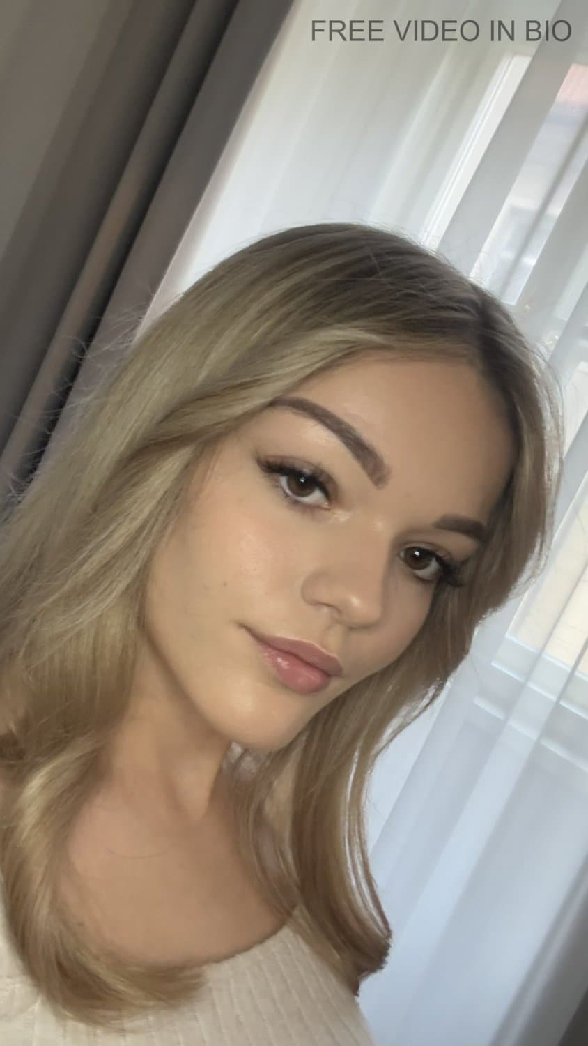 Busty Amateur College teen Blonde Perky tits Solo Nude