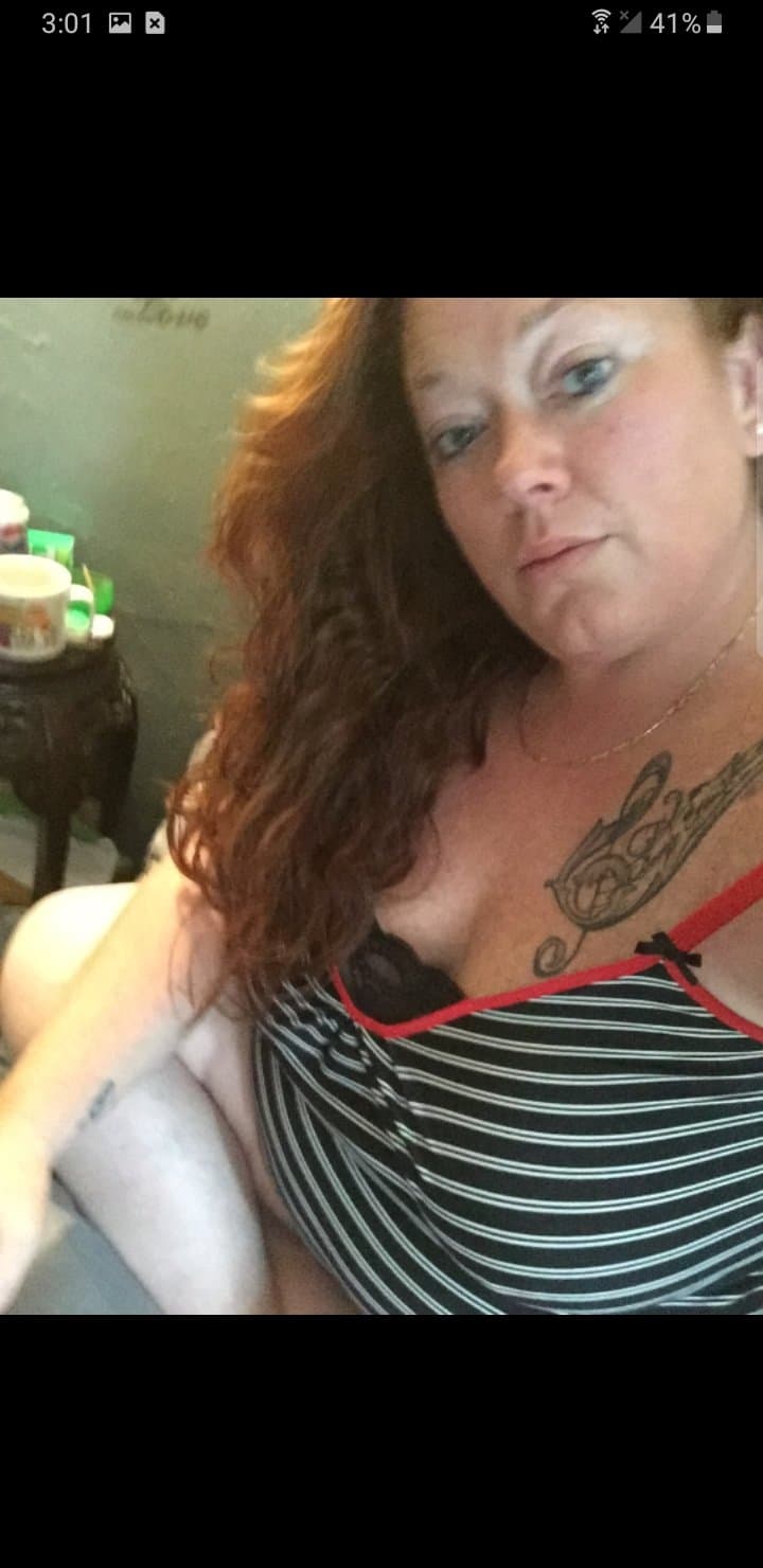 Click to view full size Redhead bbc slut