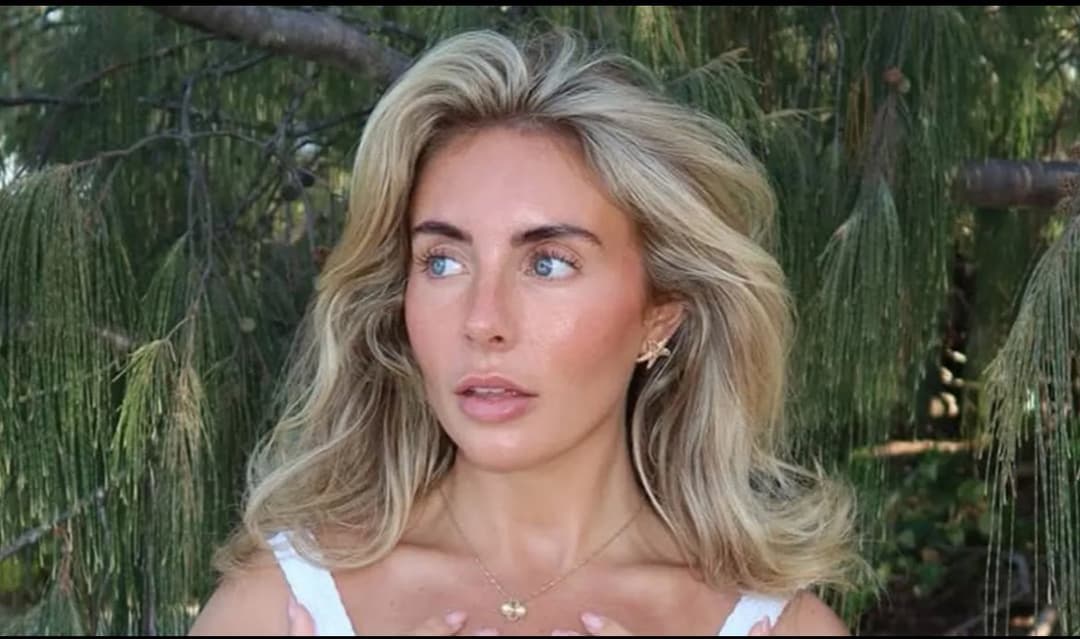 Bonnie blue is so pretty