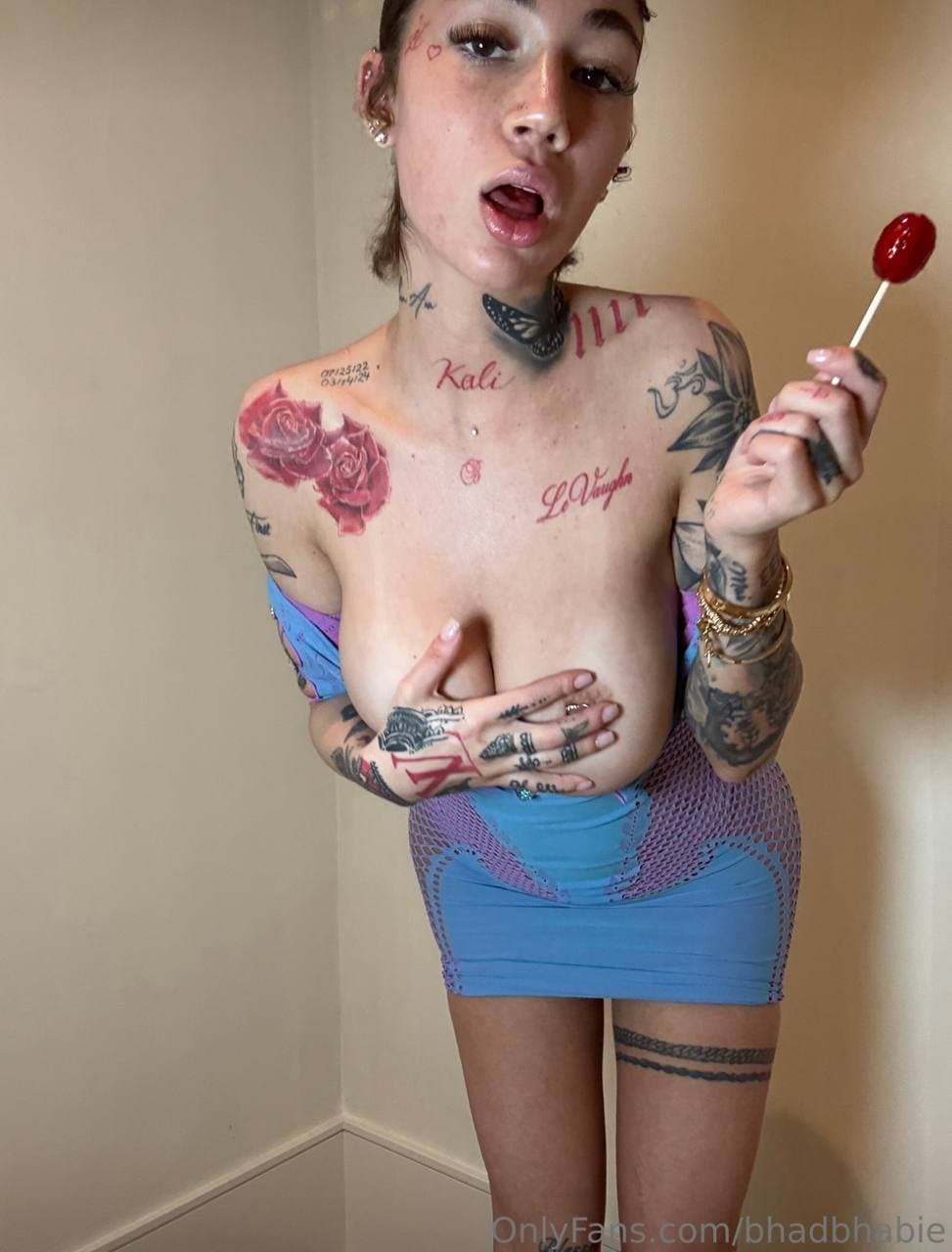 Bhad Bhabie nipple slip