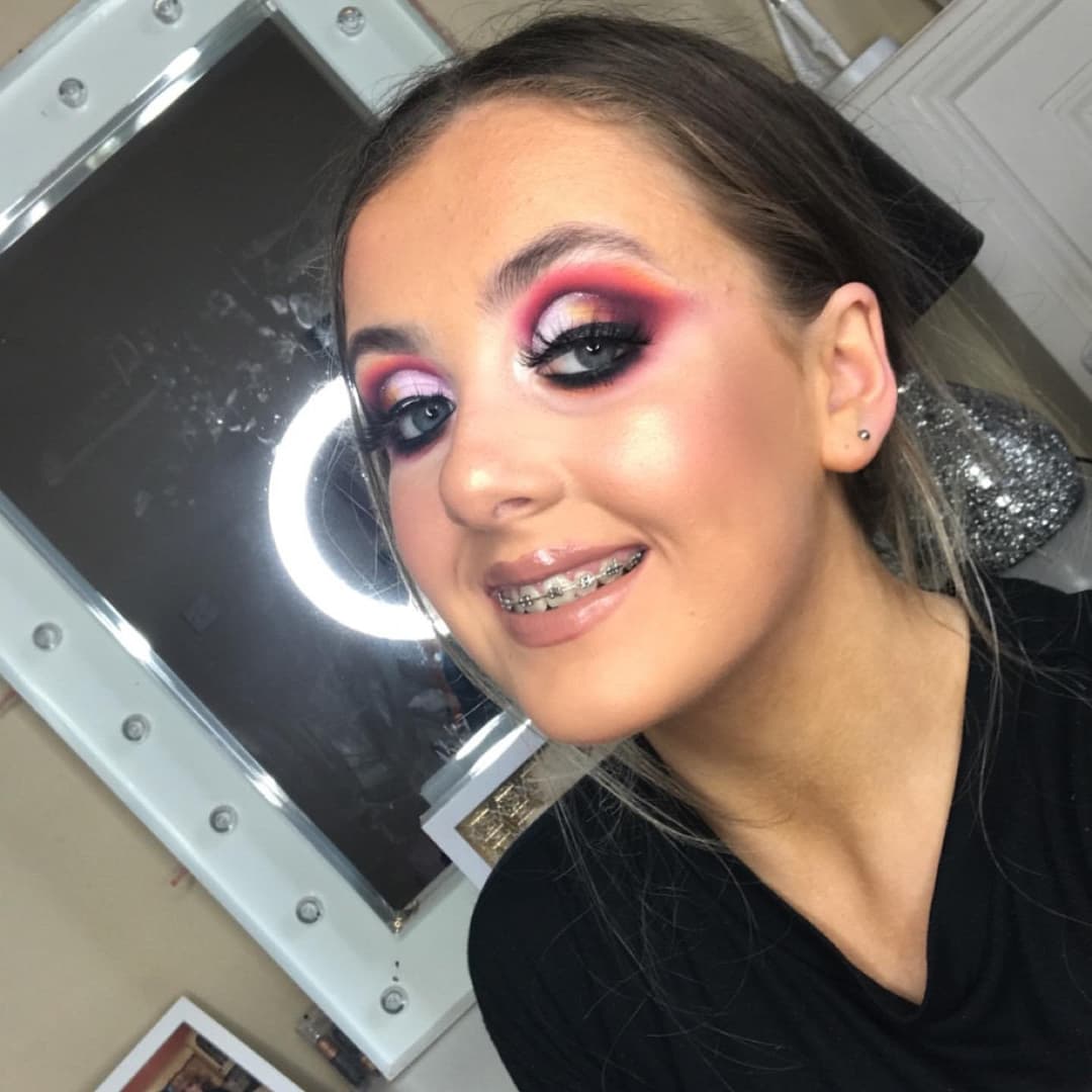 Heavy makeup slut Emma