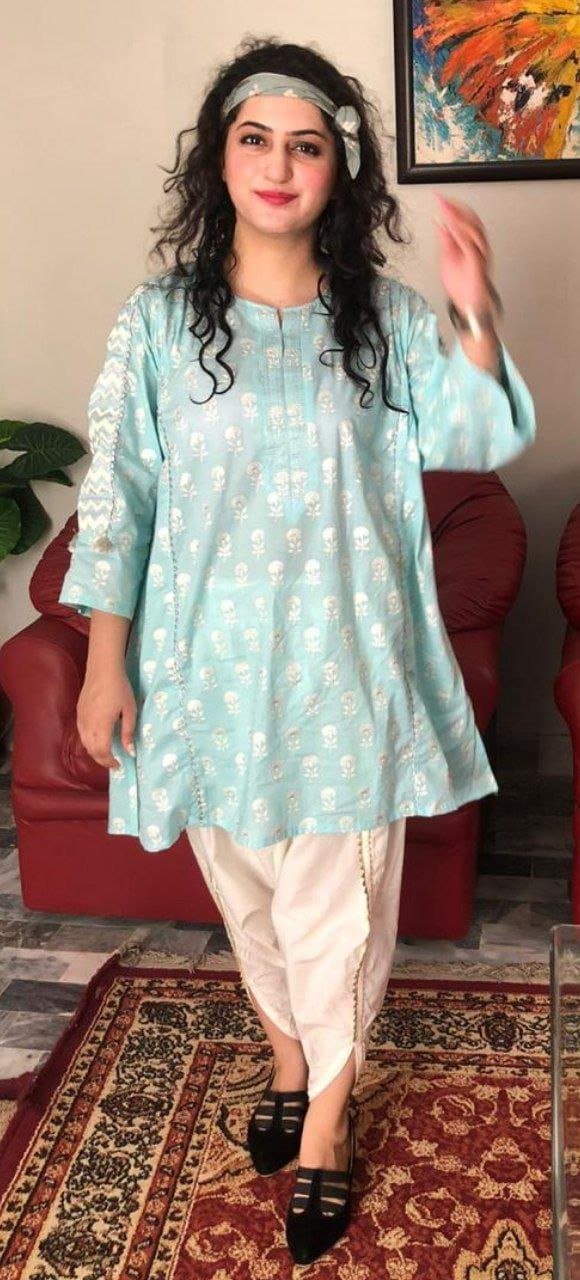 Click to view full size Pakistani girl sexy Resham gul Insta reshug1212 snap reshu121 num 03422278042