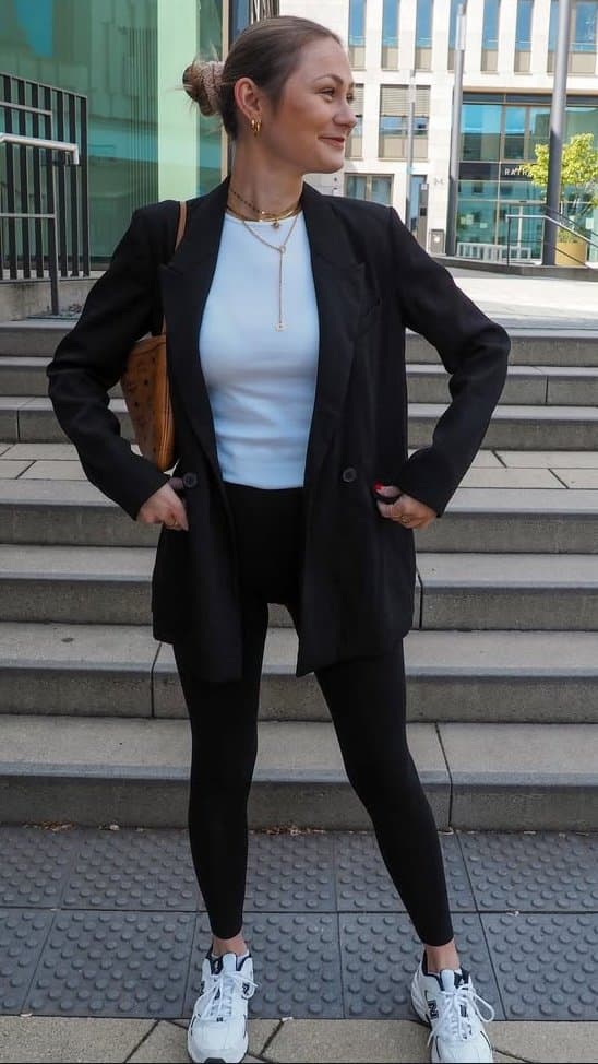 Hot young sexy german milf from Duisburg loves to fuck hard cheating her Boy, doing anal deepthroat