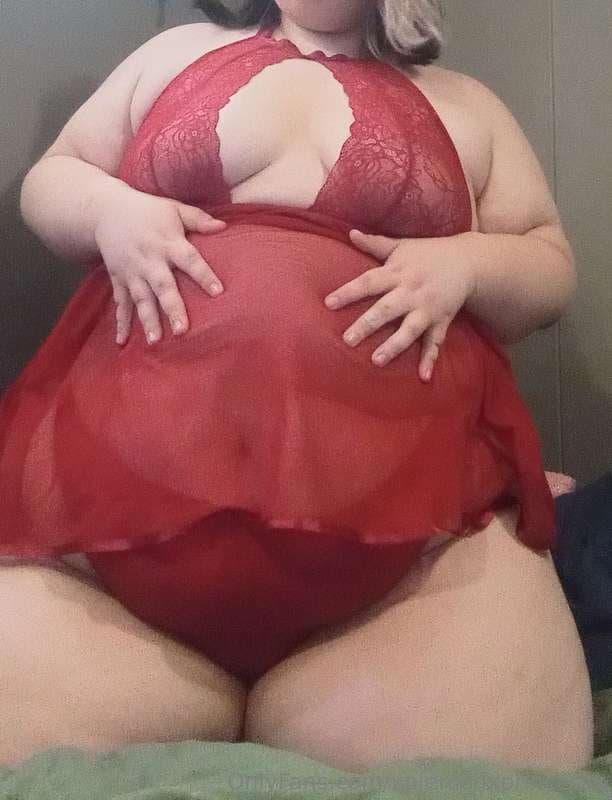 Horny Bbw celebrate new year with you
