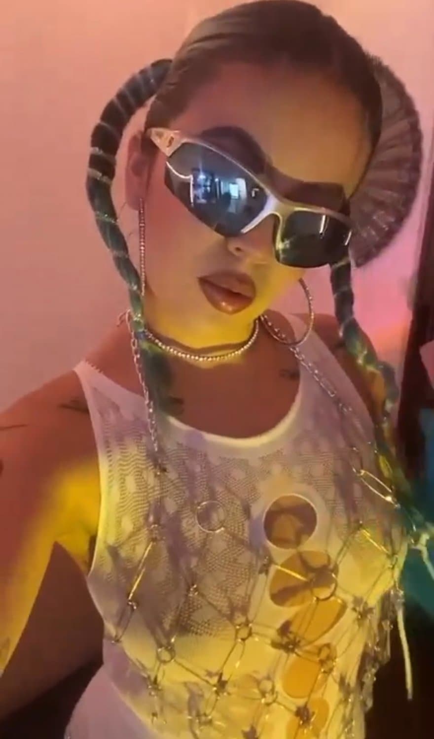 Malayedra chilena gogodancer