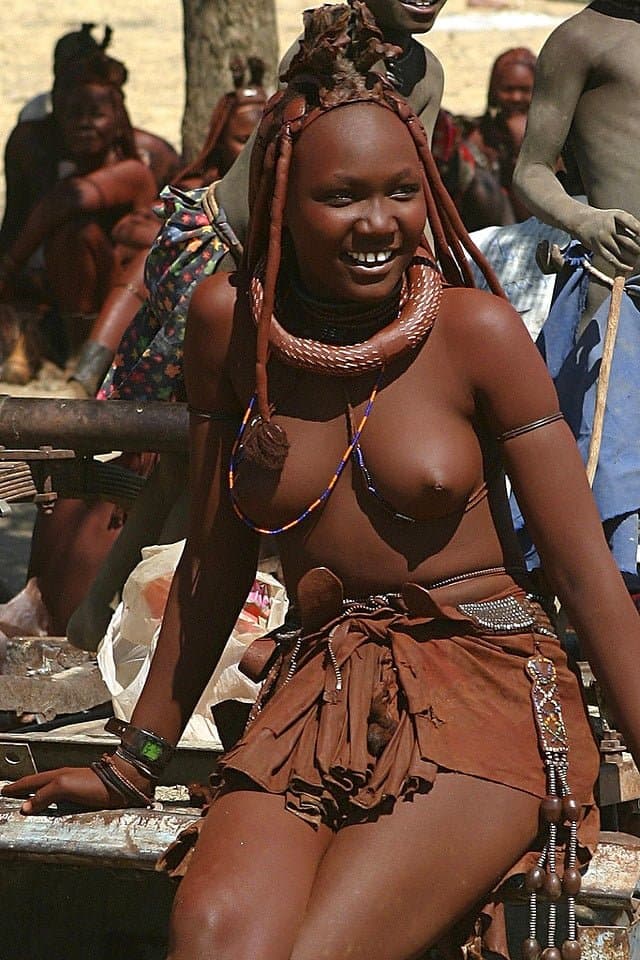 African tribal women