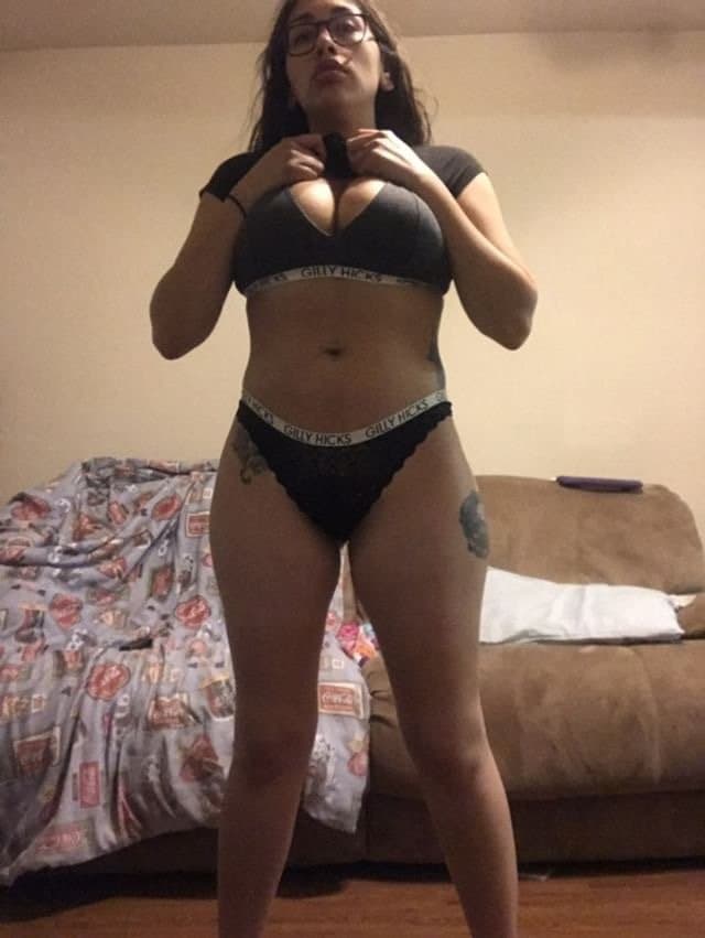 Click to view full size Fun local slut. She’s easy