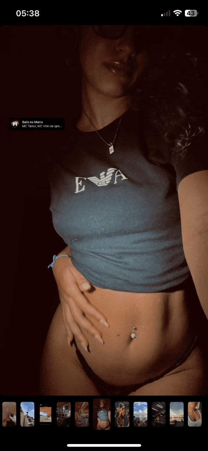 May Roma peitinho durinho adora mascar chiclete Delicia