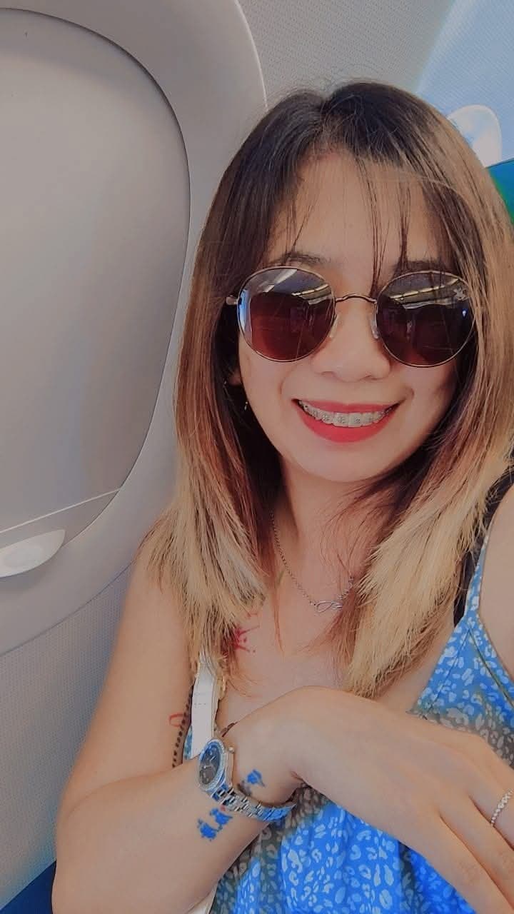 Hotmom. comment for more for mommy