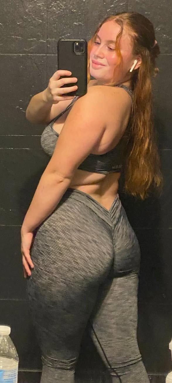 Orlaith Big boobs Nice legs nice ass