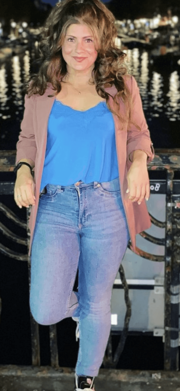 Would you fuck one of these Milfs? (Non-Nude)