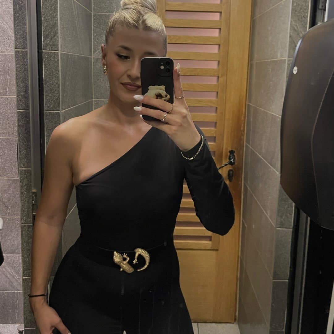 Submission - Hot Blonde Babe With Hot Body Gets Fucked