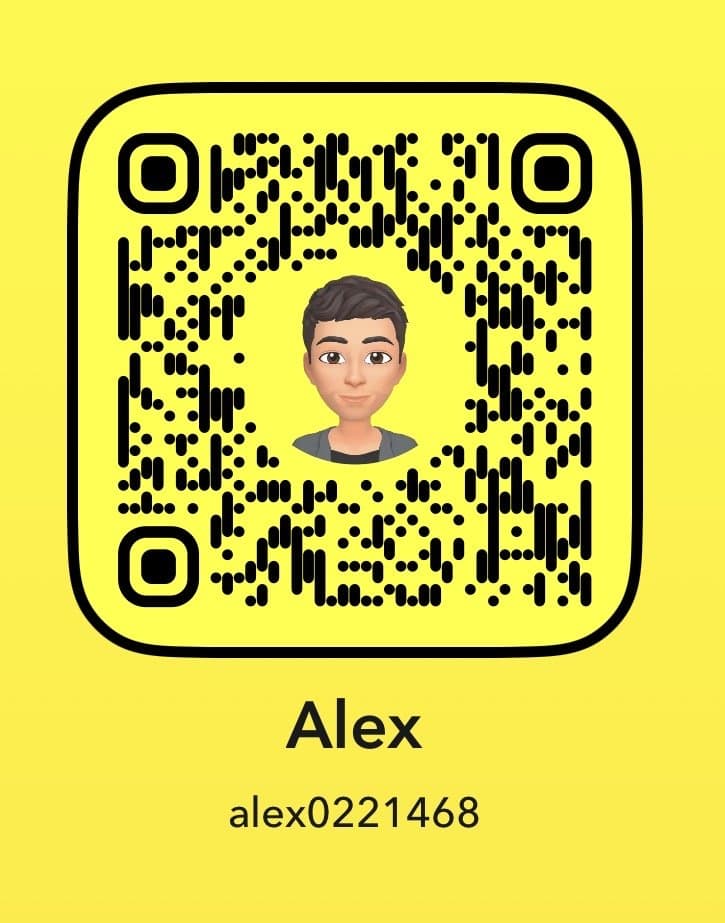 Looking to show off and get off with any girls looking for a nice time. Dm me on Kik or snap