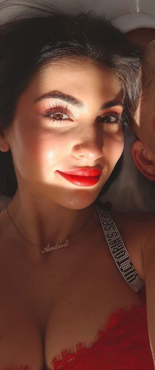 Click to view full size Andre Garte: Que pequeña zorra y con descuido al final