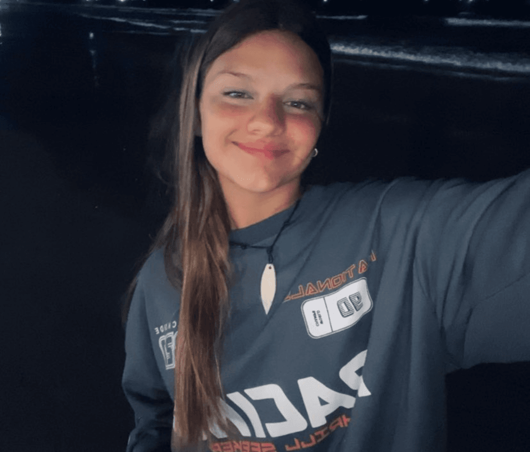 Luz pendeja virgen casi ilegal