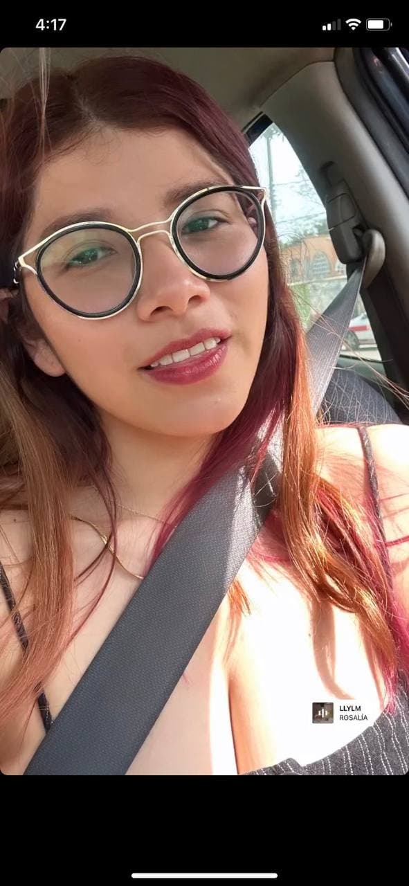 Parte 1 comente. Para tener parte de 2 de esta putita