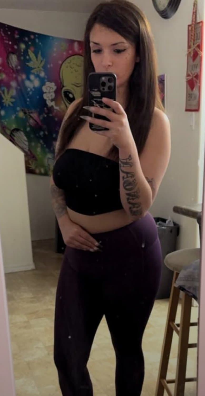 Click to view full size Sask native natives Rez slut native Saskatchewan amber langan if you had any dm me