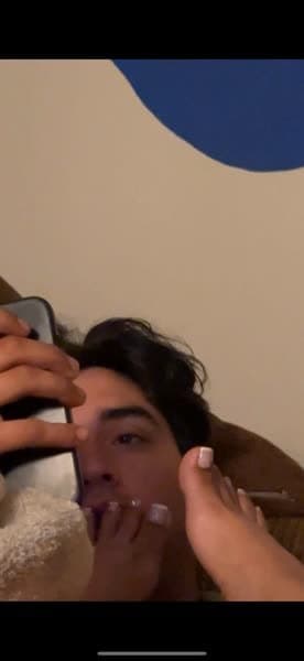 ail!n cheats on her bf br!@n and sends nudes