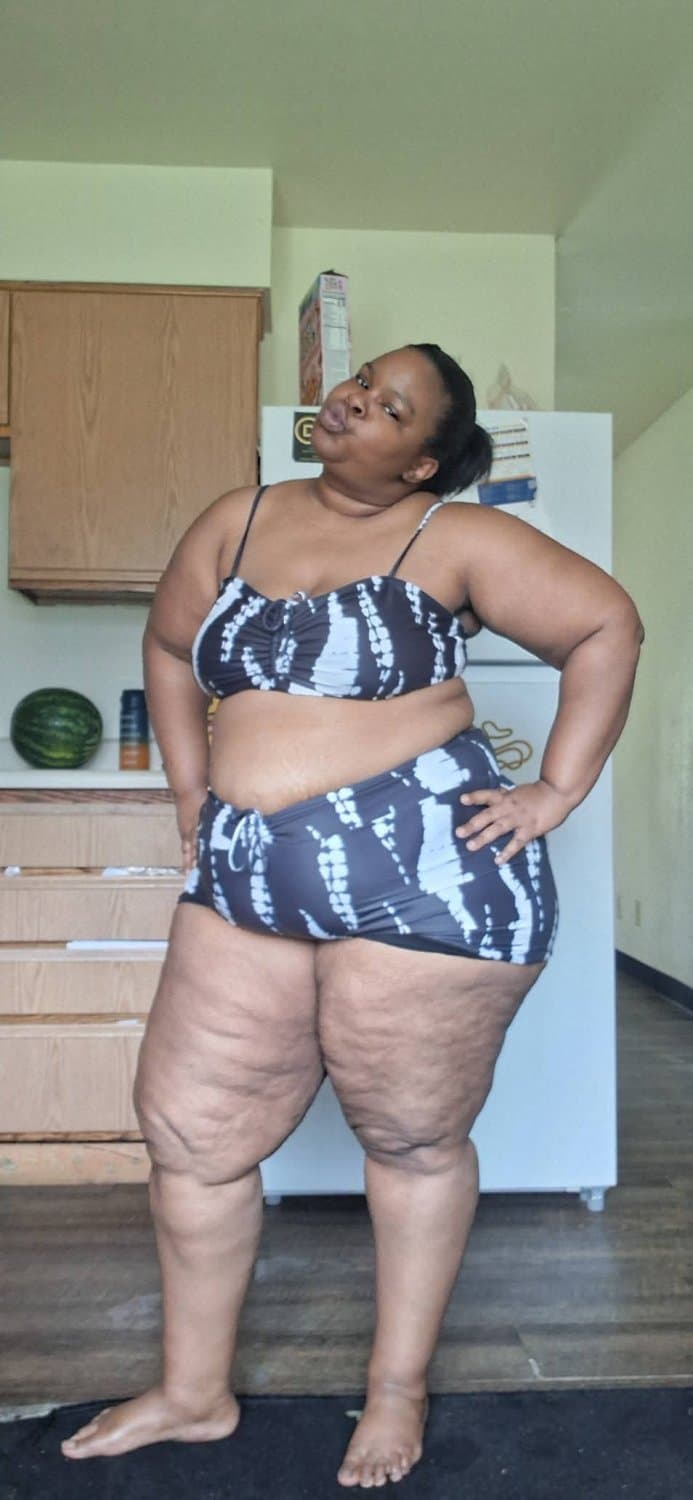 SSBBW EBONY HUGE THICK ASS BOOTY