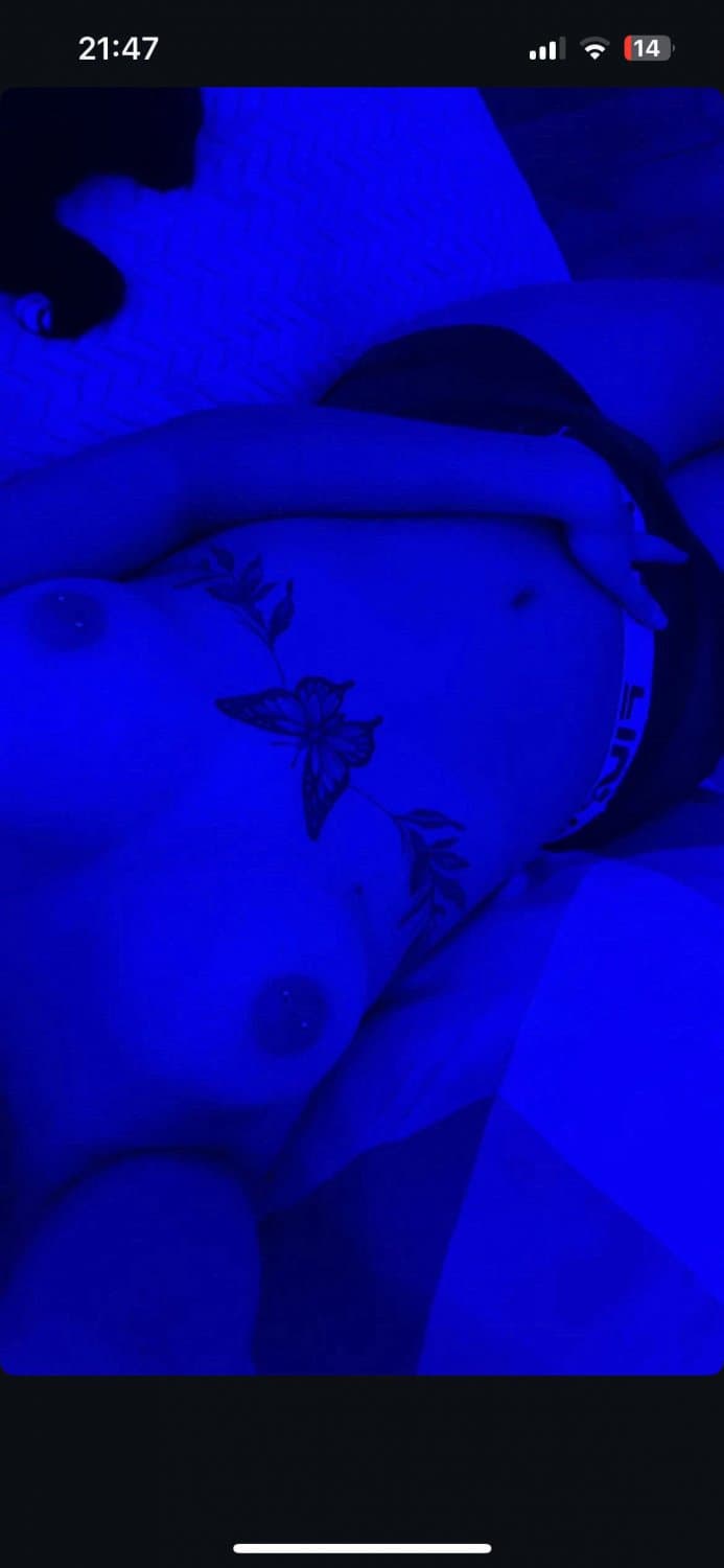 French babe Emilie gets her trust broken