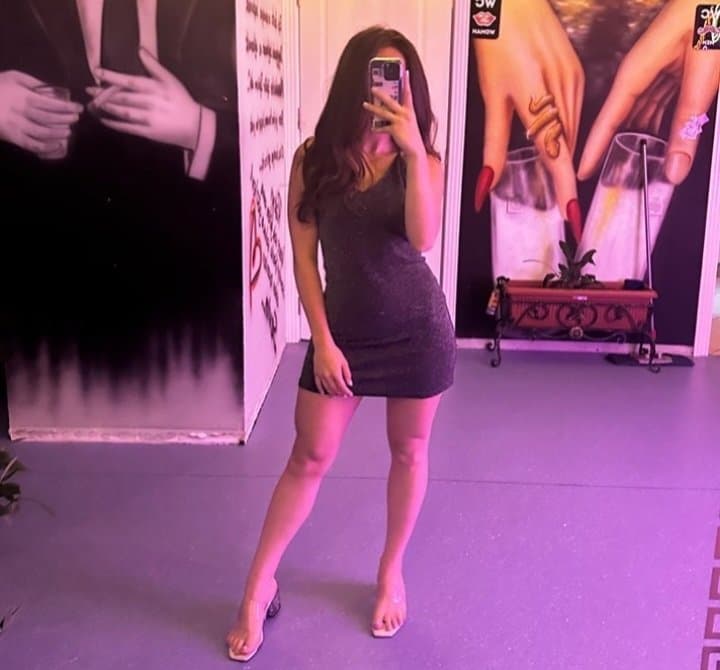 Sexy glamour feet pedicure woman