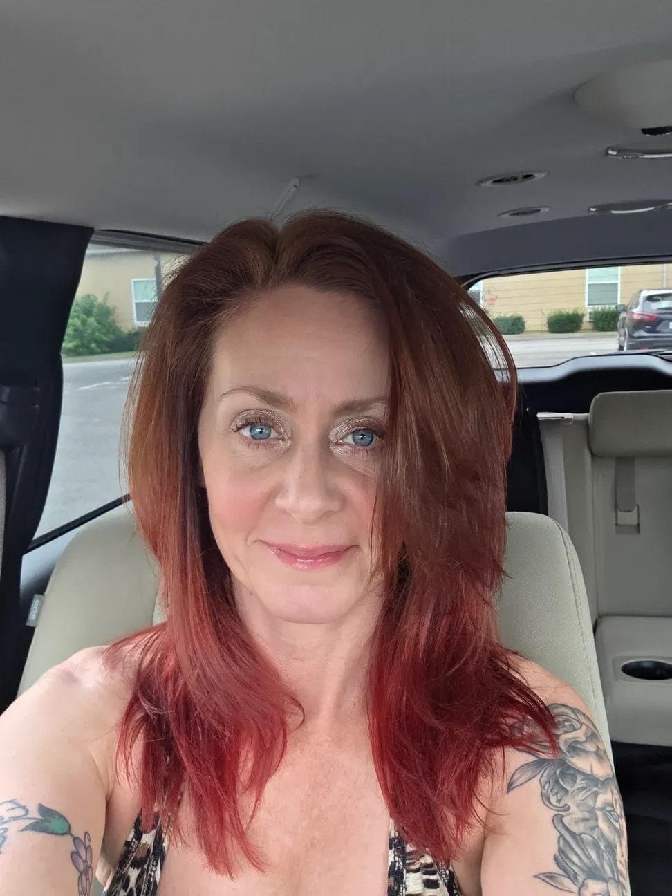 Click to view full size Fit redhead mom