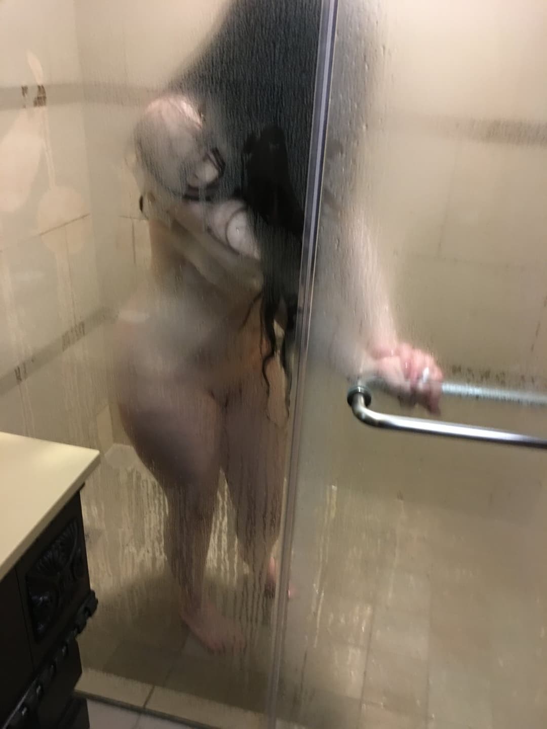 18yr old Showering gf < 25yr old showering wife