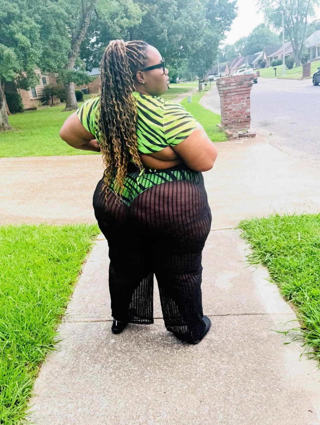 SSBBW EBONY HUGE OLE BIG ASS BOOTY