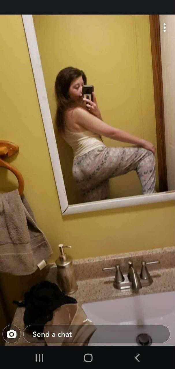 Brace face and her fart dispenser she loves to fart out of