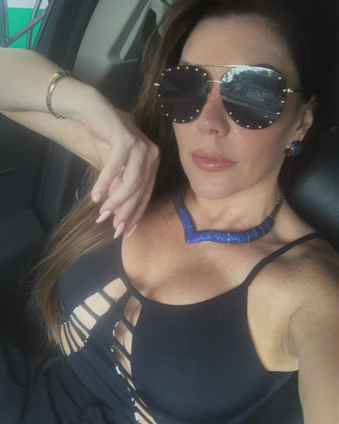 Simony, a cantora dos balões mágicos (originais e fakes)